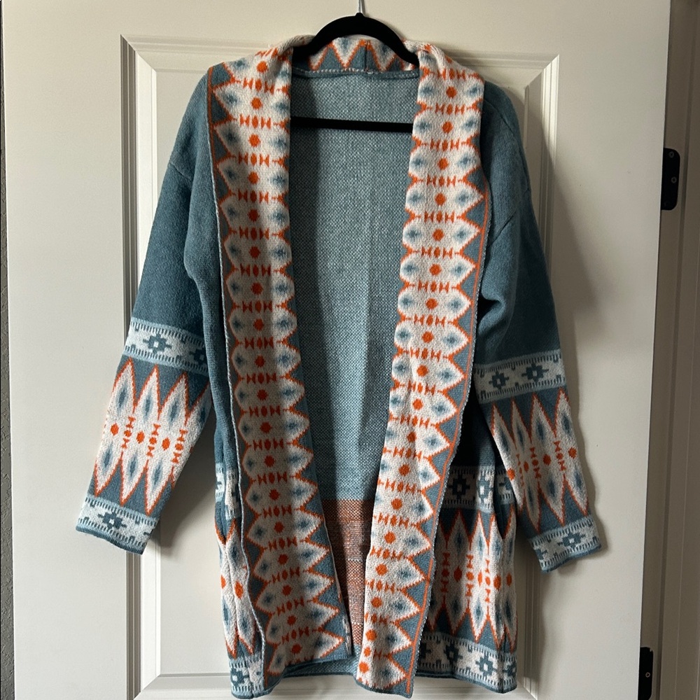 Women's Blue and Orange Patterned Sweater